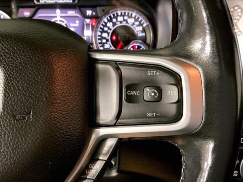 Used 2022 RAM 1500 Big Horn AWD/4WD image 19