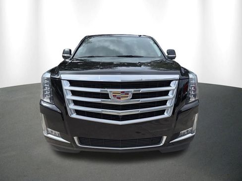 Used 2020 Cadillac Escalade 2WD image 15