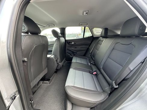 New 2026 Chevrolet Trax LT w/ LT Convenience Package image 19