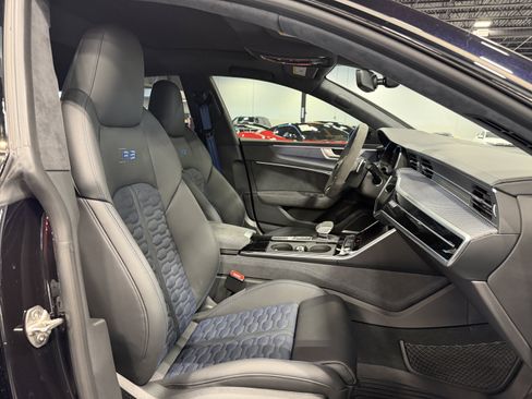 Used 2025 Audi RS 7 Performance AWD/4WD image 15