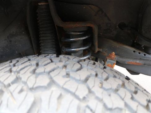 Used 2006 Jeep Wrangler X w/ Tire & Wheel Group (Ecco) AWD/4WD image 71