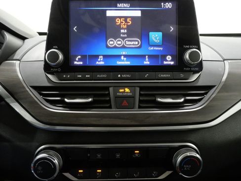 Used 2023 Nissan Altima 2.5 SV image 20