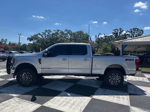Used 2019 Ford F250 Lariat w/ Lariat Ultimate Package AWD/4WD image 2