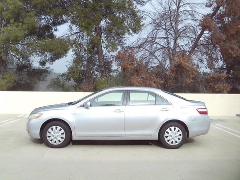 Used 2009 Toyota Camry LE image 15