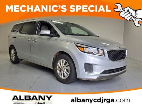 Used 2016 Kia Sedona LX w/ LX Convenience Package FWD image 1