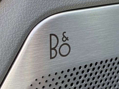 Used 2023 Ford F150 Limited image 22