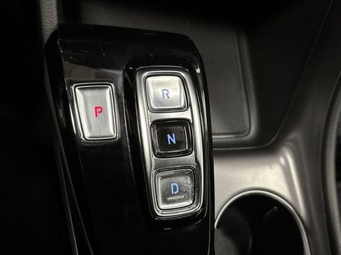 Used 2023 Hyundai Sonata SE w/ Cargo Package image 18