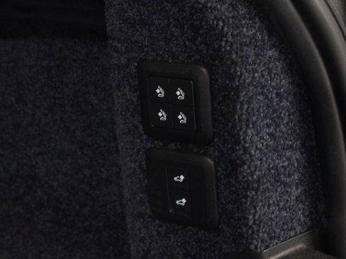 Used 2020 Land Rover Range Rover Long Wheelbase HSE image 39