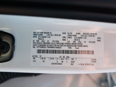 Used 2024 Ford F150 Lightning Flash AWD/4WD image 44