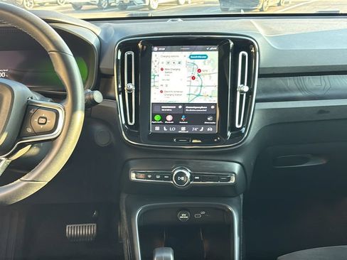 Certified 2023 Volvo C40 P8 Recharge Plus AWD/4WD image 6