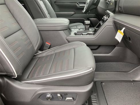 New 2026 GMC Sierra 1500 AT4X image 16