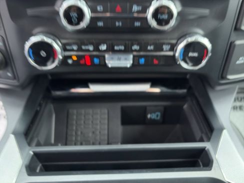 Used 2025 Ford F350 Lariat w/ Lariat Ultimate Package image 16