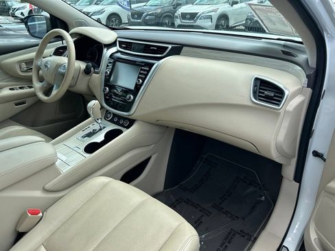 Used 2016 Nissan Murano Platinum w/ Platinum Technology Package FWD image 43