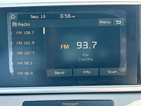 Certified 2021 Kia Sportage LX image 12