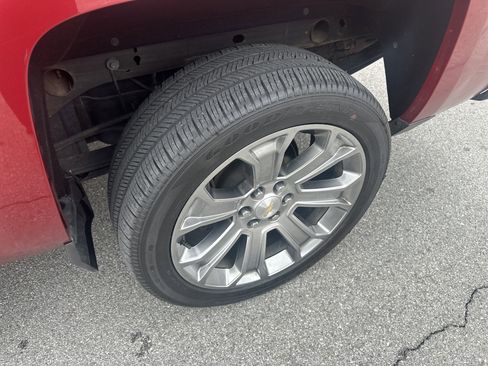 Used 2018 Chevrolet Silverado 1500 High Country image 22