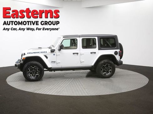 Used 2022 Jeep Wrangler Unlimited Rubicon 4xe w/ Cold Weather Group AWD/4WD image 59