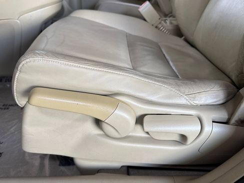 Used 2007 Honda CR-V EX-L image 14