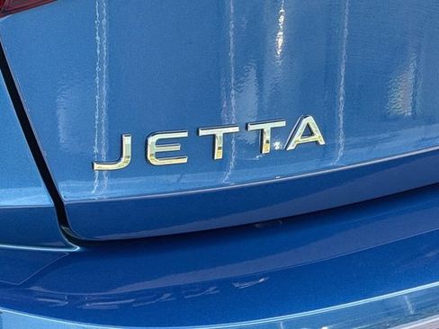 Used 2024 Volkswagen Jetta SEL FWD image 9