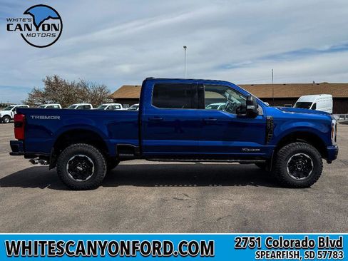 New 2026 Ford F250 XLT w/ XLT Premium Package AWD/4WD image 9