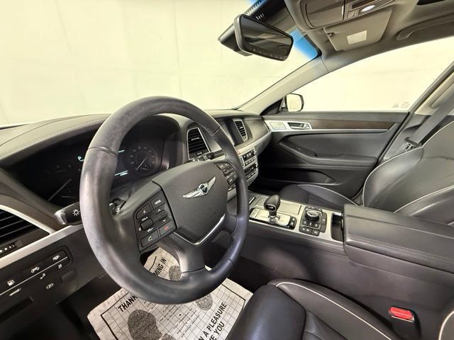 Used 2018 Genesis G80 3.8 w/ Option Group 03 RWD image 6