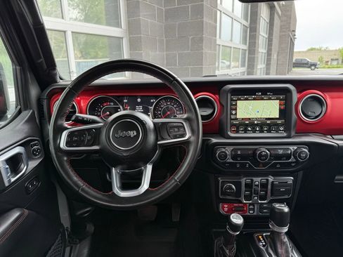 Used 2021 Jeep Wrangler Unlimited Rubicon AWD/4WD image 37