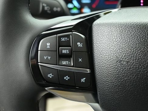 Used 2025 Ford Explorer Platinum w/ Ultimate Package AWD/4WD image 12