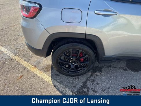 Used 2022 Jeep Compass Latitude w/ Convenience Group AWD/4WD image 34