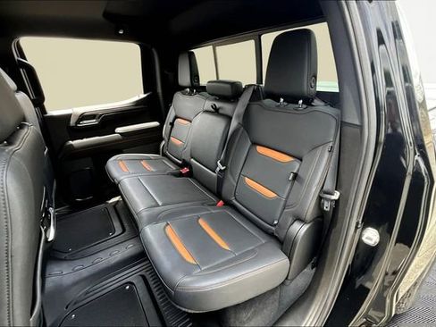 Used 2022 GMC Sierra 1500 AT4 w/ AT4 Preferred Package image 16