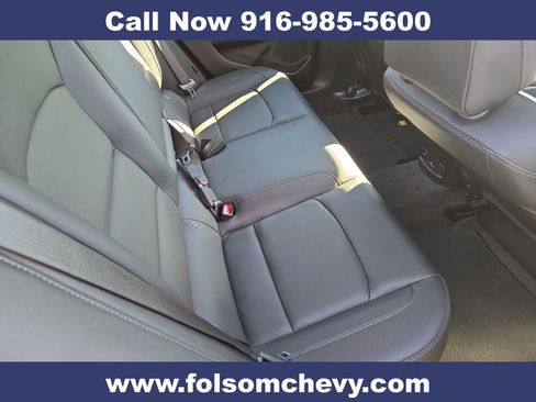 Used 2022 Chevrolet Malibu Premier image 30