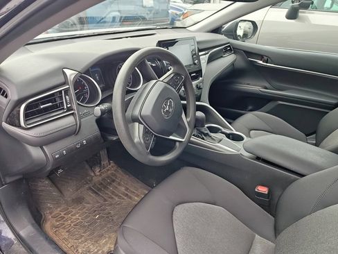 Used 2021 Toyota Camry LE w/ Convenience Package FWD image 7
