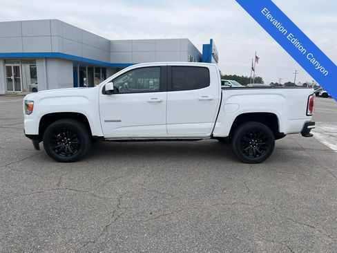 Used 2022 GMC Canyon Elevation image 2