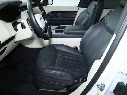 Certified 2022 Land Rover Range Rover Long Wheelbase SE image 17