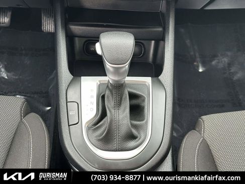 Used 2024 Kia Forte LXS image 8