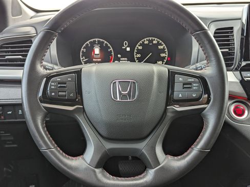 Used 2025 Honda Odyssey Sport-L image 18