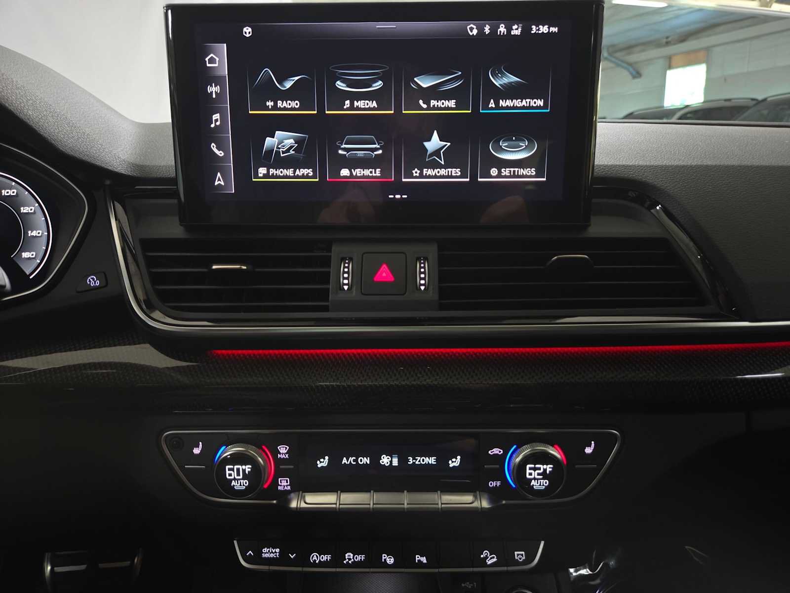 Used 2021 Audi SQ5 Prestige AWD/4WD image 26