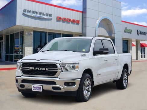 Used 2022 RAM 1500 Lone Star RWD image 2