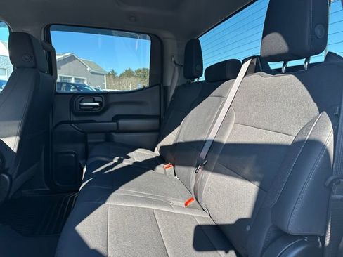 Used 2025 Chevrolet Silverado 1500 Custom image 17