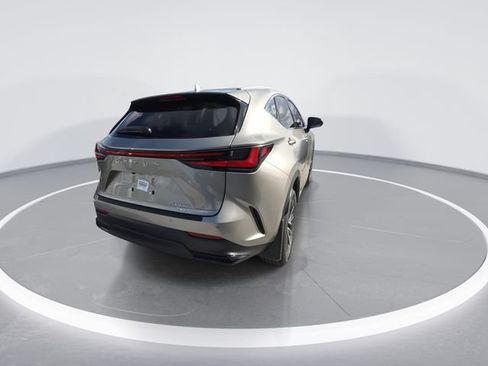 Used 2026 Lexus NX 350 AWD w/ Luxury Package image 8