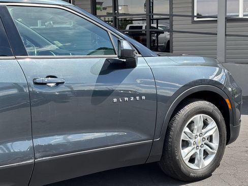 Used 2020 Chevrolet Blazer LT AWD/4WD image 4