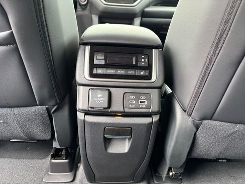 New 2026 Subaru Ascent Bronze Edition AWD/4WD image 10