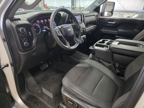 Used 2023 Chevrolet Silverado 2500 Custom w/ Custom Value Package AWD/4WD image 12