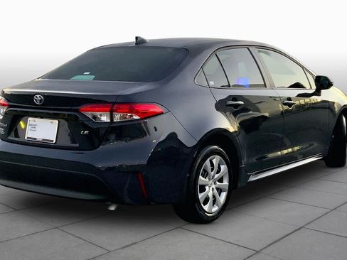 Used 2026 Toyota Corolla LE FWD image 12