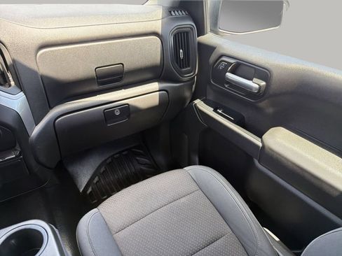 Used 2019 Chevrolet Silverado 1500 W/T w/ Trailering Package RWD image 12