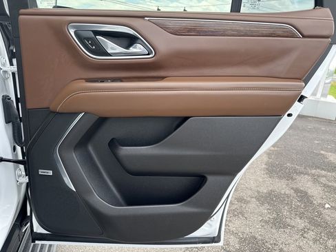 Used 2021 Chevrolet Tahoe High Country image 17