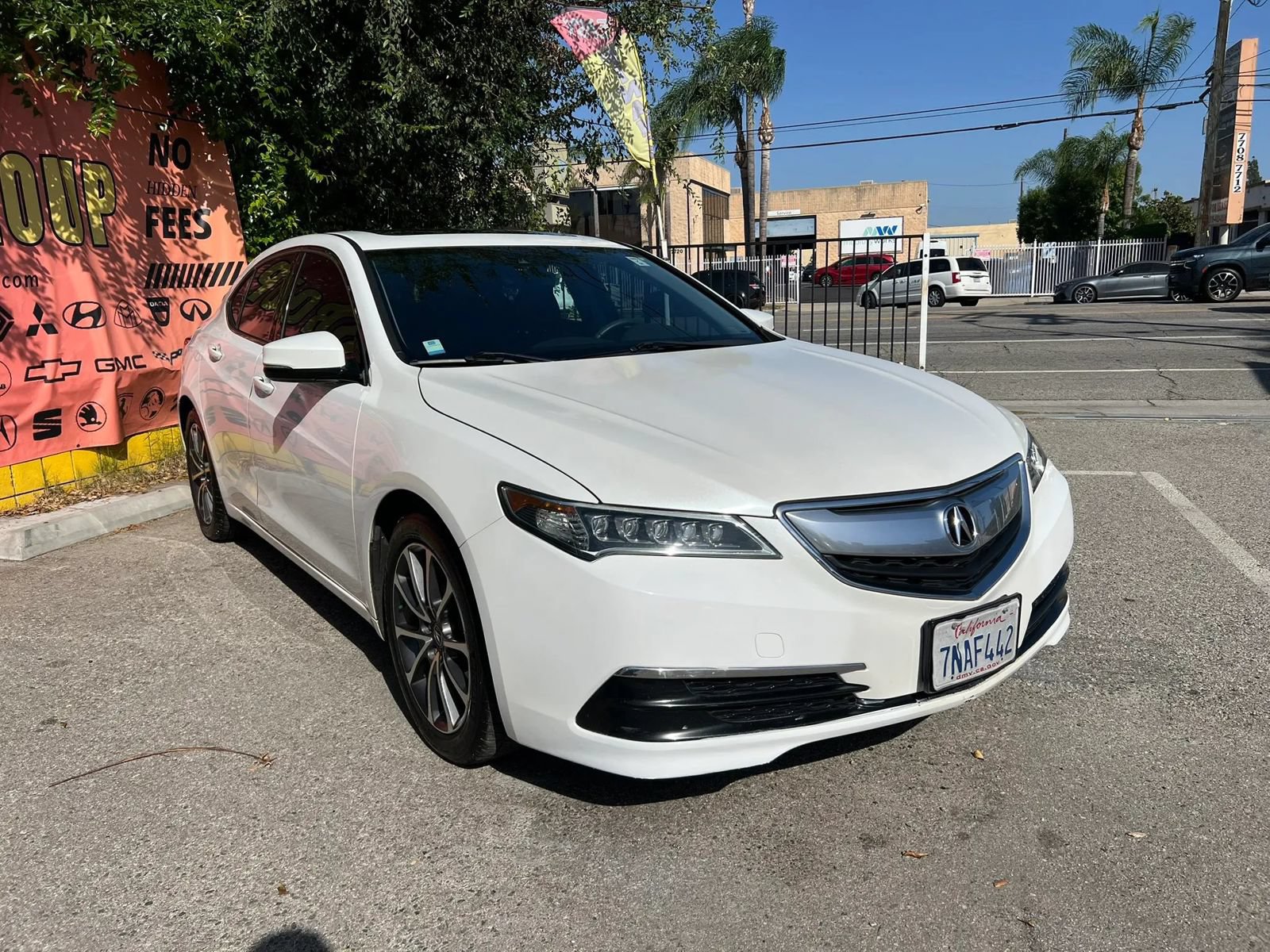 Used 2015 Acura TLX w/ Technology Package FWD image 4