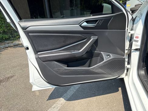 Used 2019 Volkswagen Jetta S FWD image 17