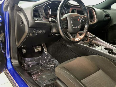 Used 2021 Dodge Challenger R/T Scat Pack RWD image 32