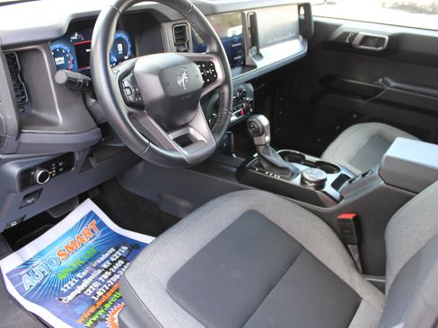 Used 2025 Ford Bronco Big Bend image 12