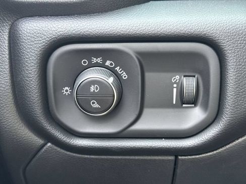 New 2026 RAM 2500 Big Horn AWD/4WD image 25