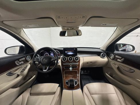 Used 2016 Mercedes-Benz C 300 4MATIC Sedan image 13